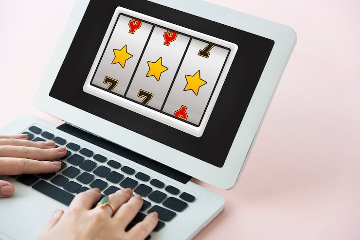 Antarmuka platform permata55 menampilkan kategori permainan dan taruhan olahraga